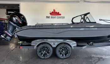 2025 SKEETER WXR2060F full