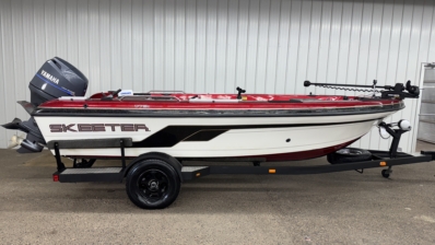 1999 SKEETER 1775