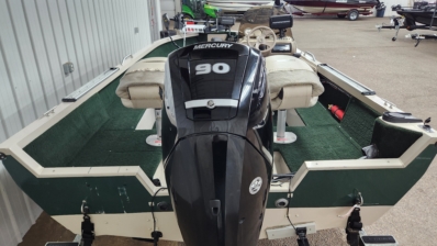 2002 CRESTLINER 1750 FISHHAWK full