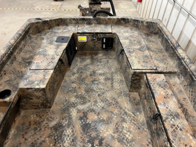 2025 EXCEL 1860 SHALLOW WATER F4 full