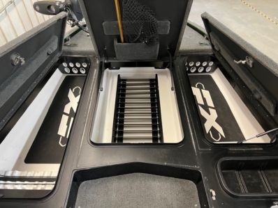 2017 SKEETER FX-20