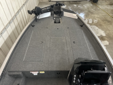 2022 CRESTLINER XF189