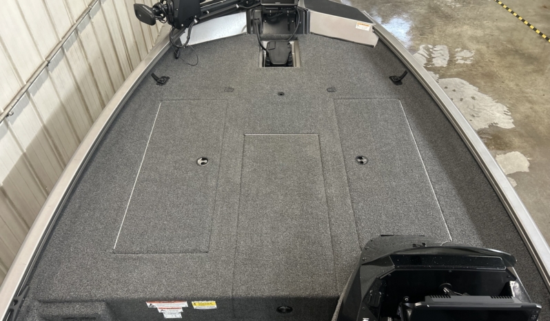 2022 CRESTLINER XF189 full