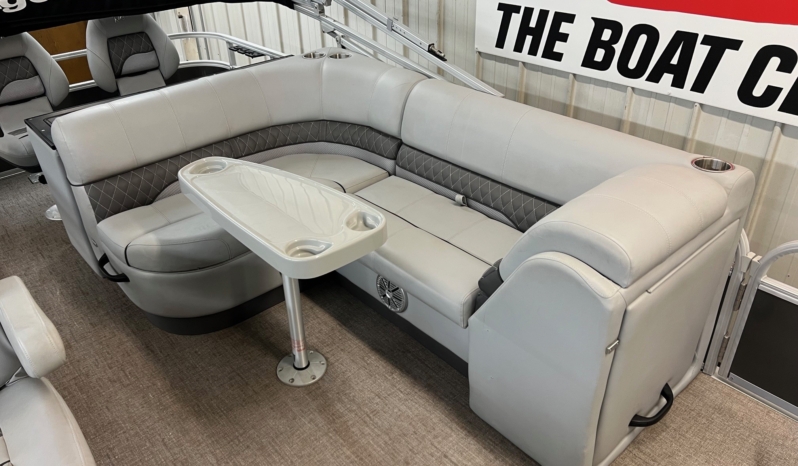 2021 RANGER RP223C PONTOON full