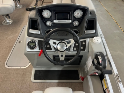 2021 RANGER RP223C PONTOON full