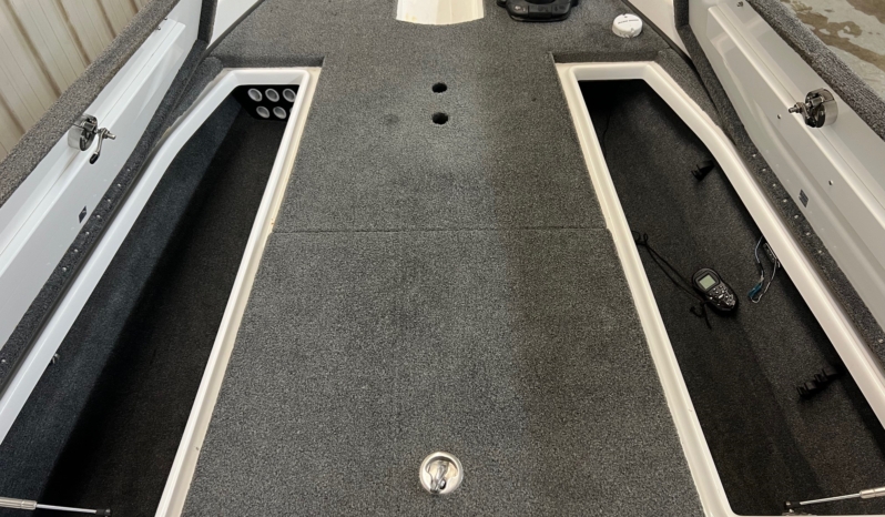2012 PHOENIX 618 PRO full