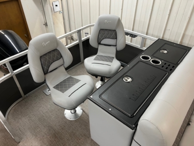 2021 RANGER RP223C PONTOON full