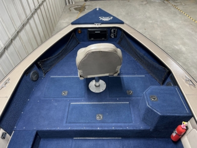 2000 LUND 1800 PRO V