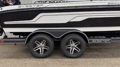 2025 SKEETER SOLERA 205
