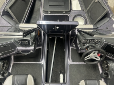 2019 SKEETER SOLERA 189 full