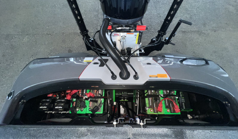 CUSTOM RIGGED SKEETER full