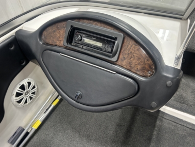 2003 RANGER 210 REATA full