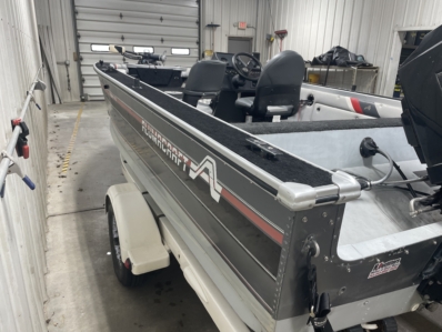 1990 ALUMACRAFT TROPHY 170