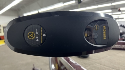 2009 TRITON 188-SF full