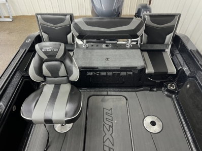 2025 SKEETER WXR2060F full