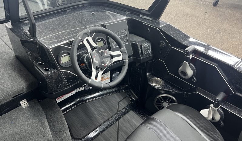 2025 SKEETER WXR2060F full