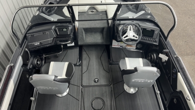 2025 SKEETER SOLERA 189 full