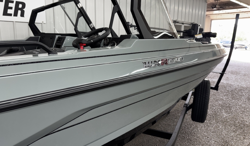 2026 SKEETER WXR1910F full