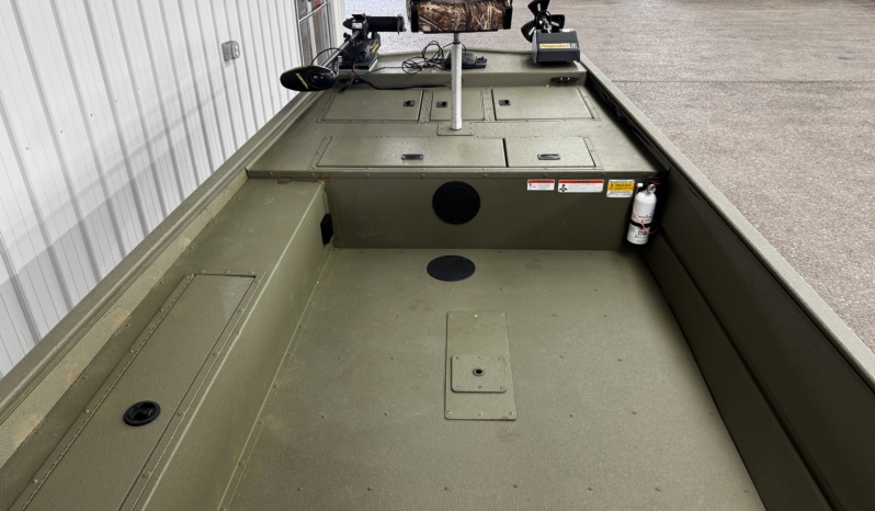 2010 LOWE ROUGHNECK 1760 full
