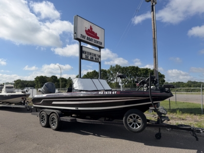 *INCOMING* 2025 SKEETER WX2200