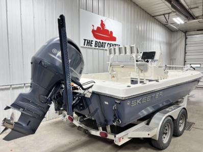 2019 SKEETER SX210 BAY