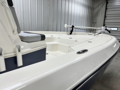 2019 SKEETER SX210 BAY