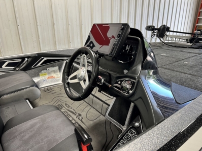 2015 SKEETER FX-20