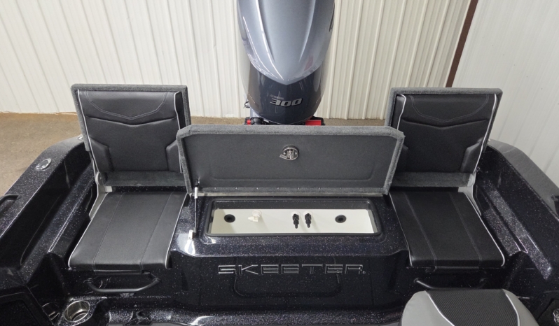 2027 SKEETER WXR2060F full