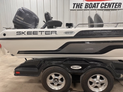2012 SKEETER WX2000T