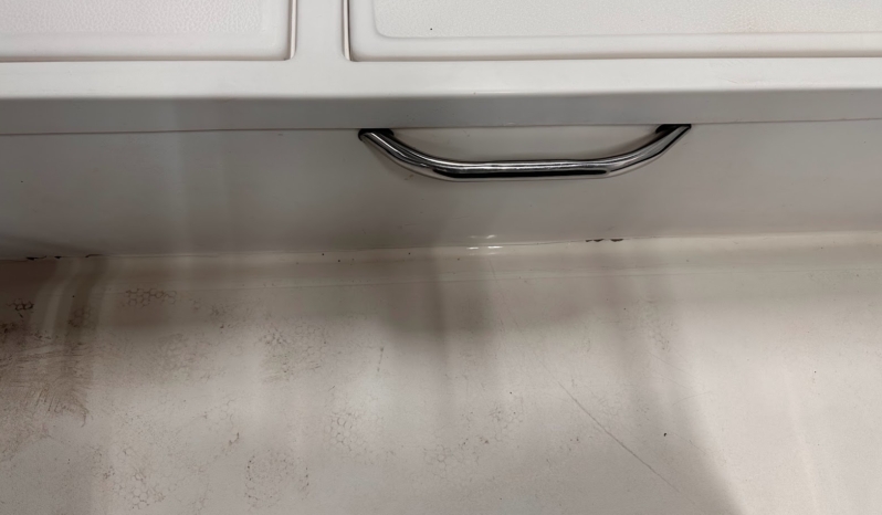 1999 HEWES BONEFISHER full