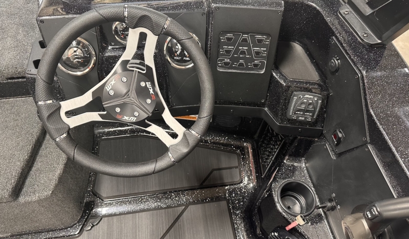 2026 SKEETER WXR1910F full
