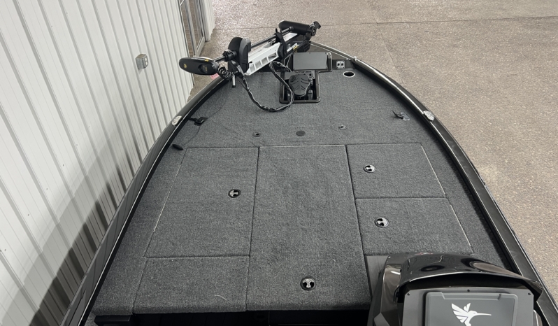 2027 VEXUS AVX1880 full