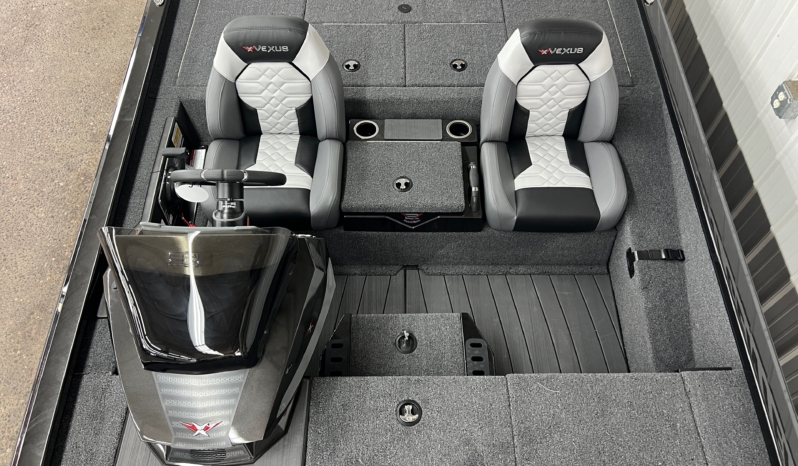 2027 VEXUS AVX1880 full