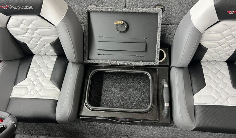 2027 VEXUS AVX1880 full