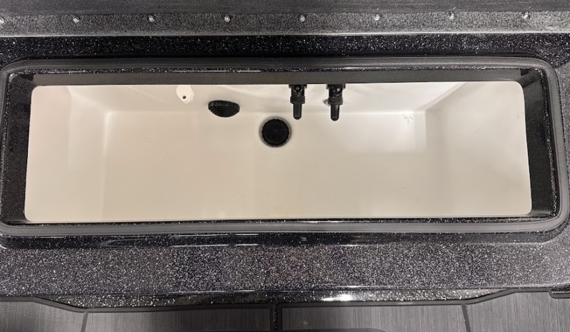 2027 SKEETER WXR2060F full