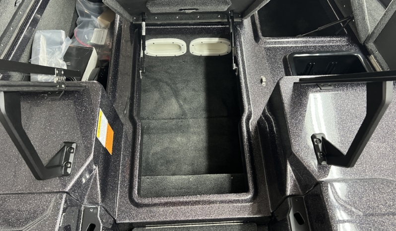 2027 SKEETER WXR1910F full