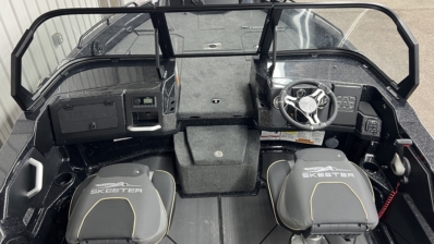 2027 SKEETER WXR1910F full