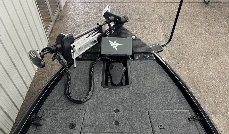 2027 PHOENIX 720 ZXL full