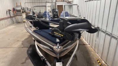 2000 LUND 1800 FISHERMAN