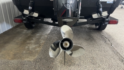 2027 SKEETER WXR1910F full