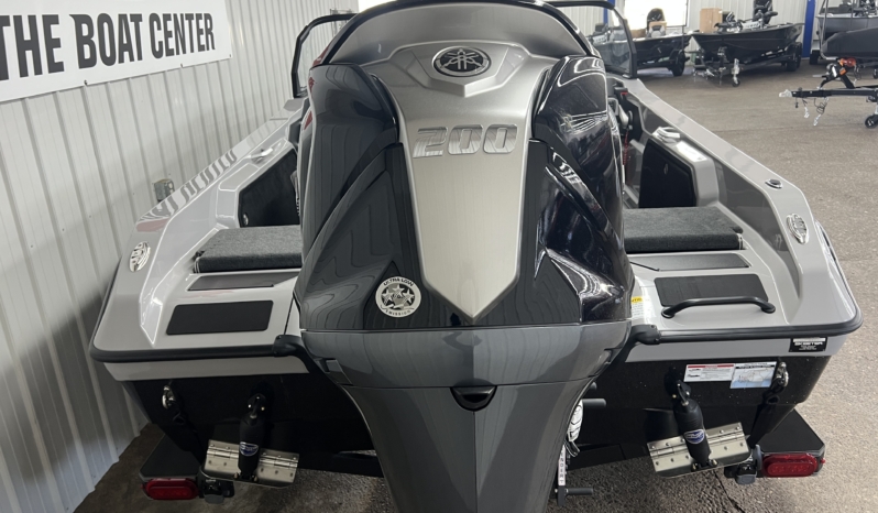 2027 SKEETER WXR1910F full
