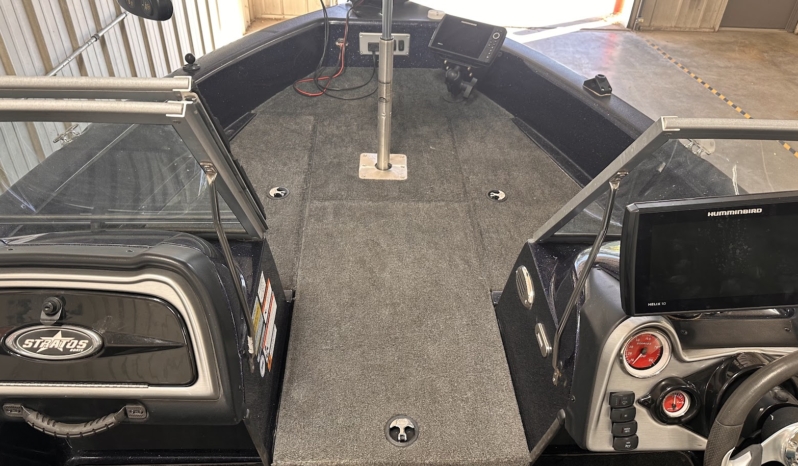 2012 STRATOS 385XF full