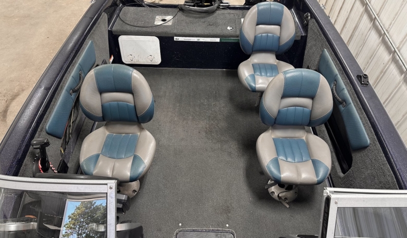 2012 STRATOS 385XF full