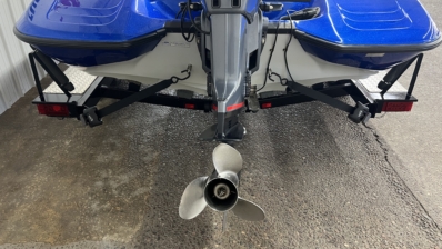 2003 STRATOS 185 full